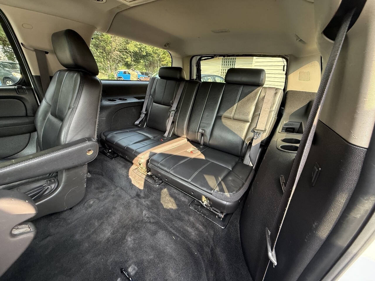 Used 2012 Chevrolet Suburban LT AWD/4WD image 18