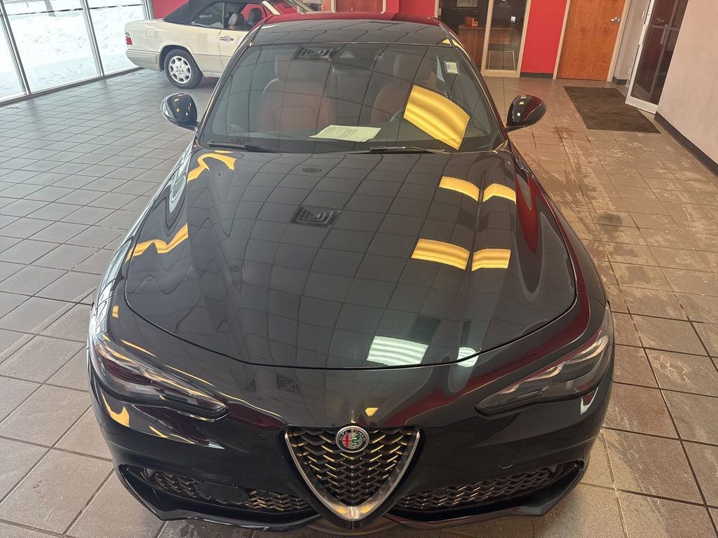 Used 2024 Alfa Romeo Giulia Ti w/ Active Assist Plus Package image 14