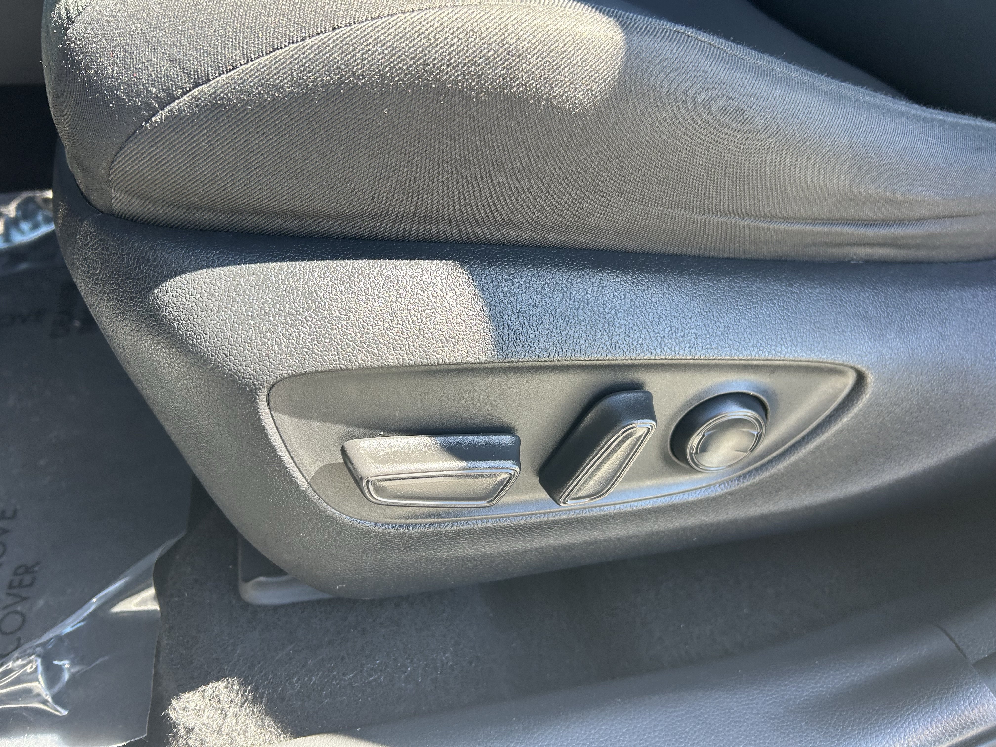 Certified 2024 Toyota RAV4 XLE FWD image 16