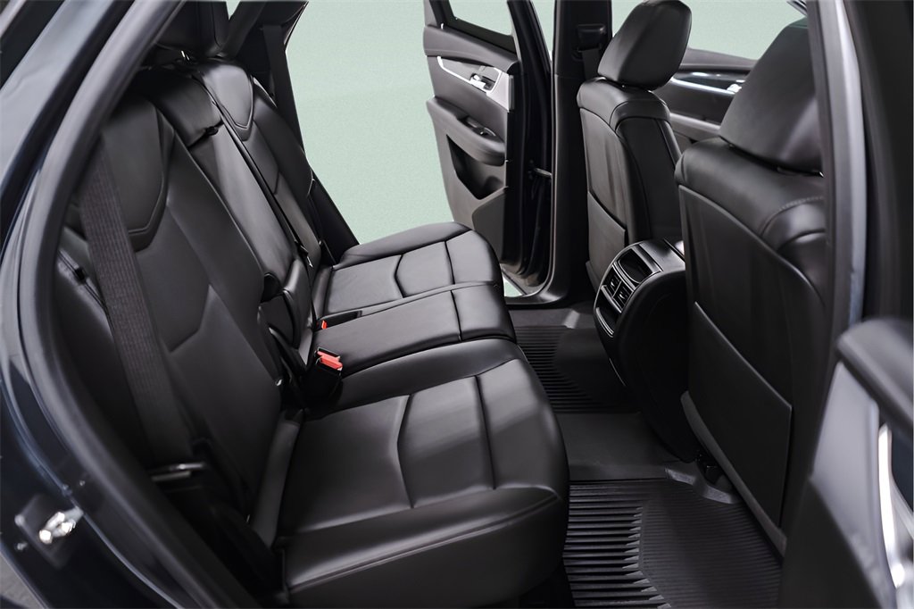 Used 2022 Cadillac XT5 Premium Luxury w/ LPO, Floor Liner Package image 34