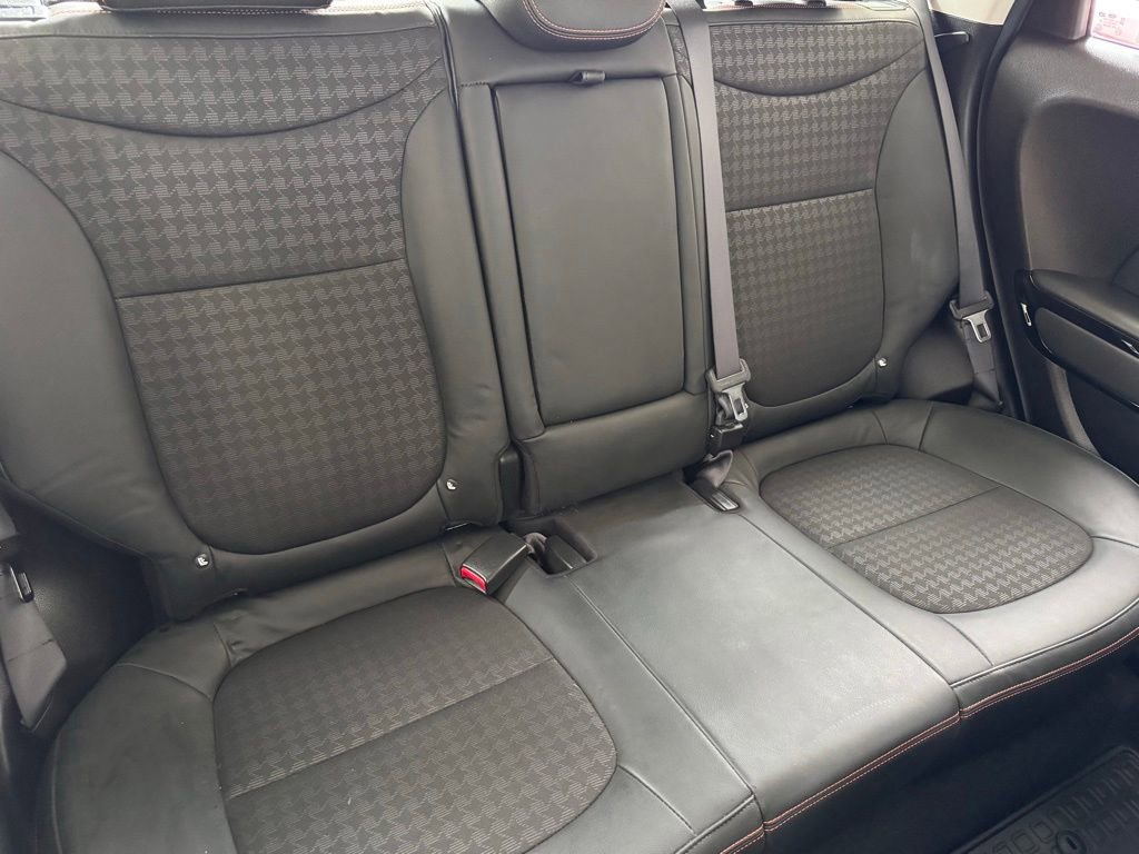 Used 2017 Kia Soul ! w/ Tech Package FWD image 20