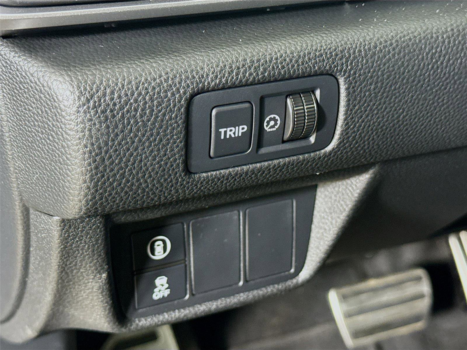 Used 2022 Honda Accord Sport image 11