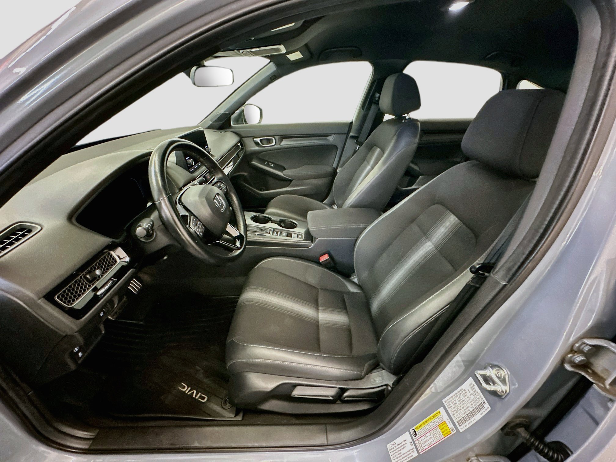 Used 2024 Honda Civic Sport image 13