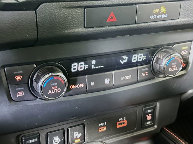 Used 2023 Nissan Frontier PRO-4X w/ Pro-4X Premium Package image 18