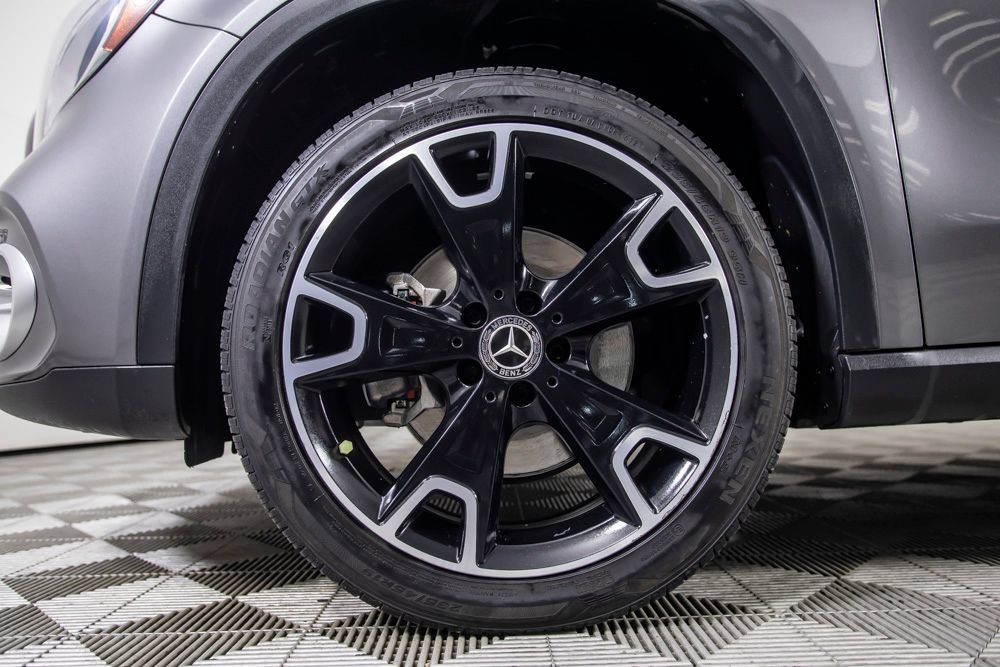 Used 2019 Mercedes-Benz GLA 250 4MATIC image 37