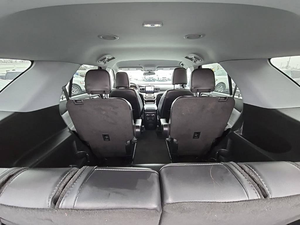 Used 2023 Ford Explorer XLT w/ Equipment Group 202A image 45