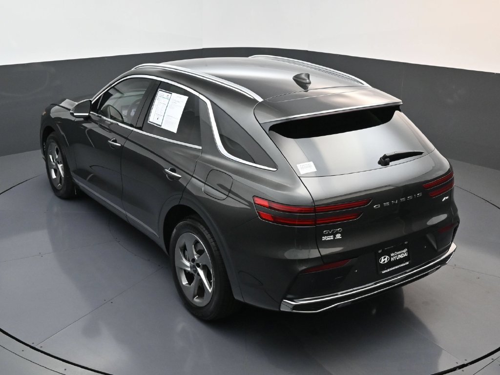 Used 2026 Genesis GV70 2.5T AWD/4WD image 19