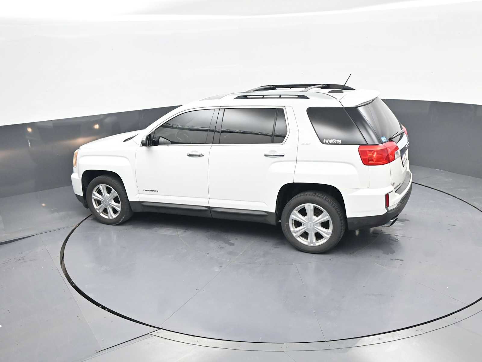 Used 2017 GMC Terrain SLT w/ Open Road Package AWD/4WD image 22