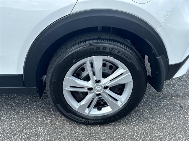 New 2025 Nissan Kicks Play S image 13