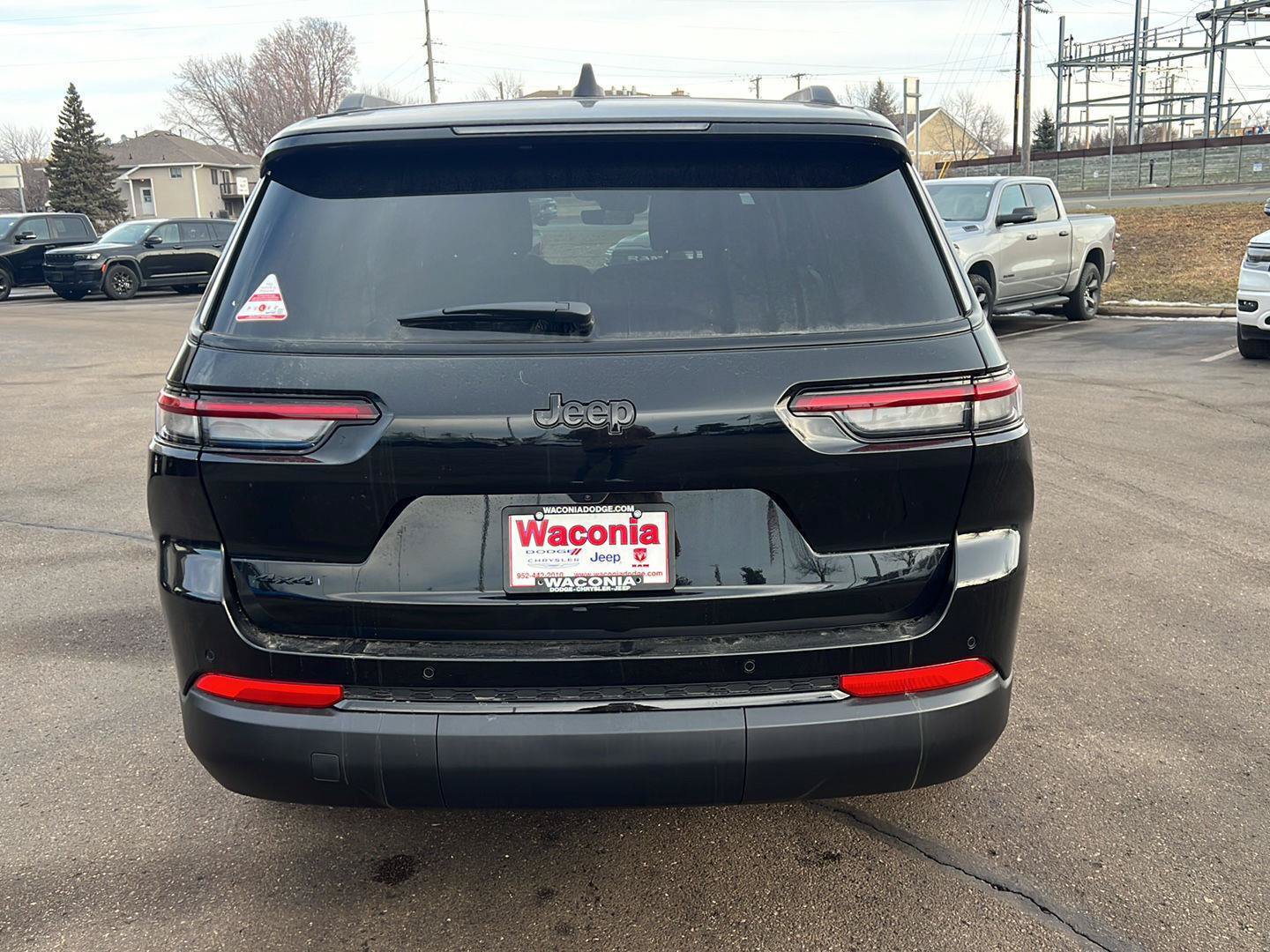 New 2025 Jeep Grand Cherokee L Laredo w/ Trailer Tow Package AWD/4WD image 6