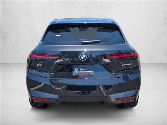 Used 2026 BMW iX xDrive60 image 7
