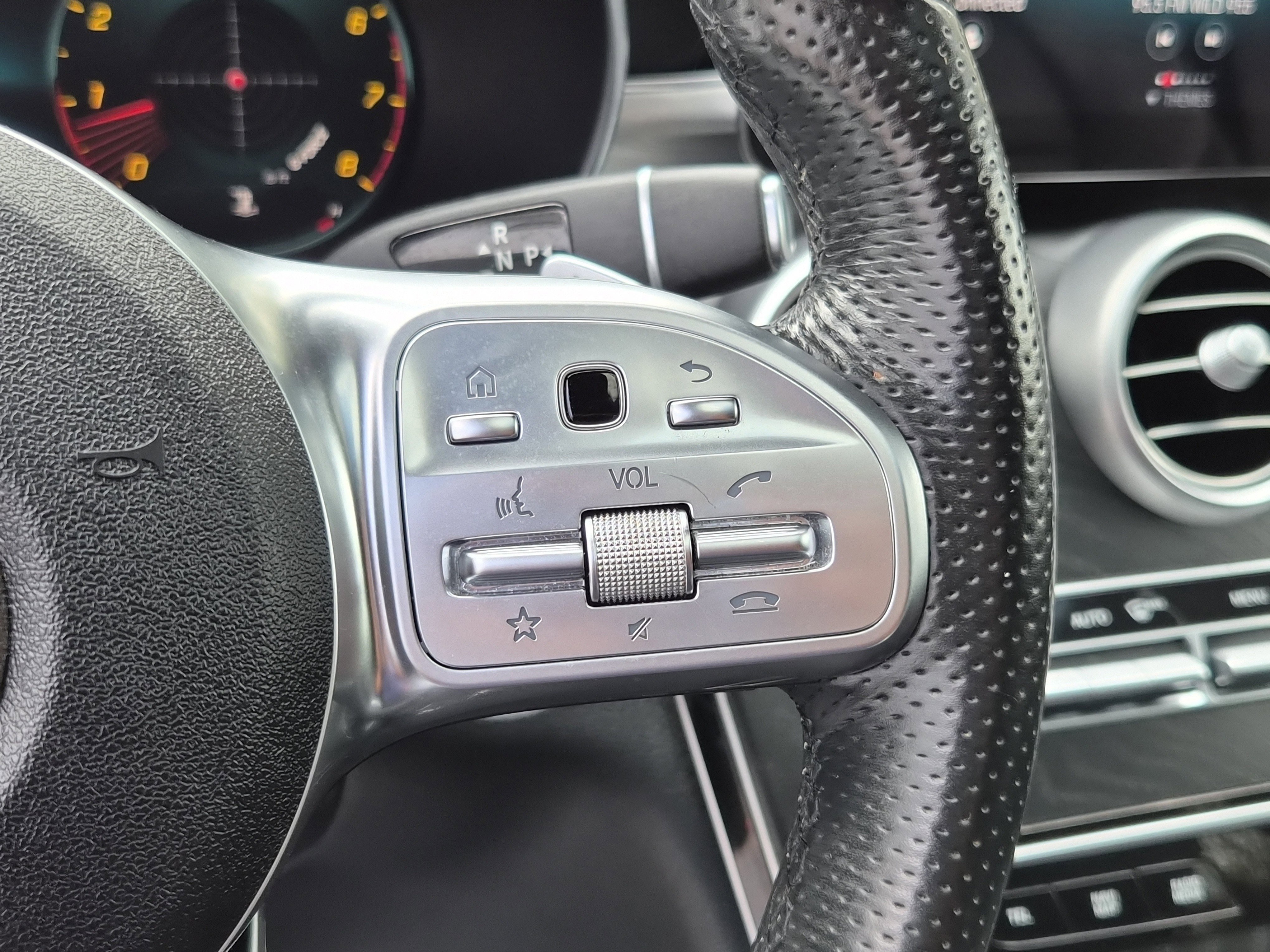 Used 2021 Mercedes-Benz GLC 300 4MATIC Coupe w/ AMG Line image 26