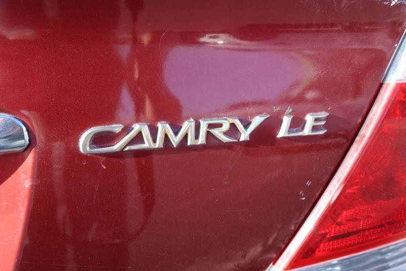 Used 2005 Toyota Camry LE image 11