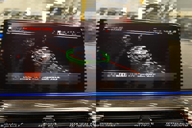 Used 2023 BMW 530i w/ M Sport Package image 32