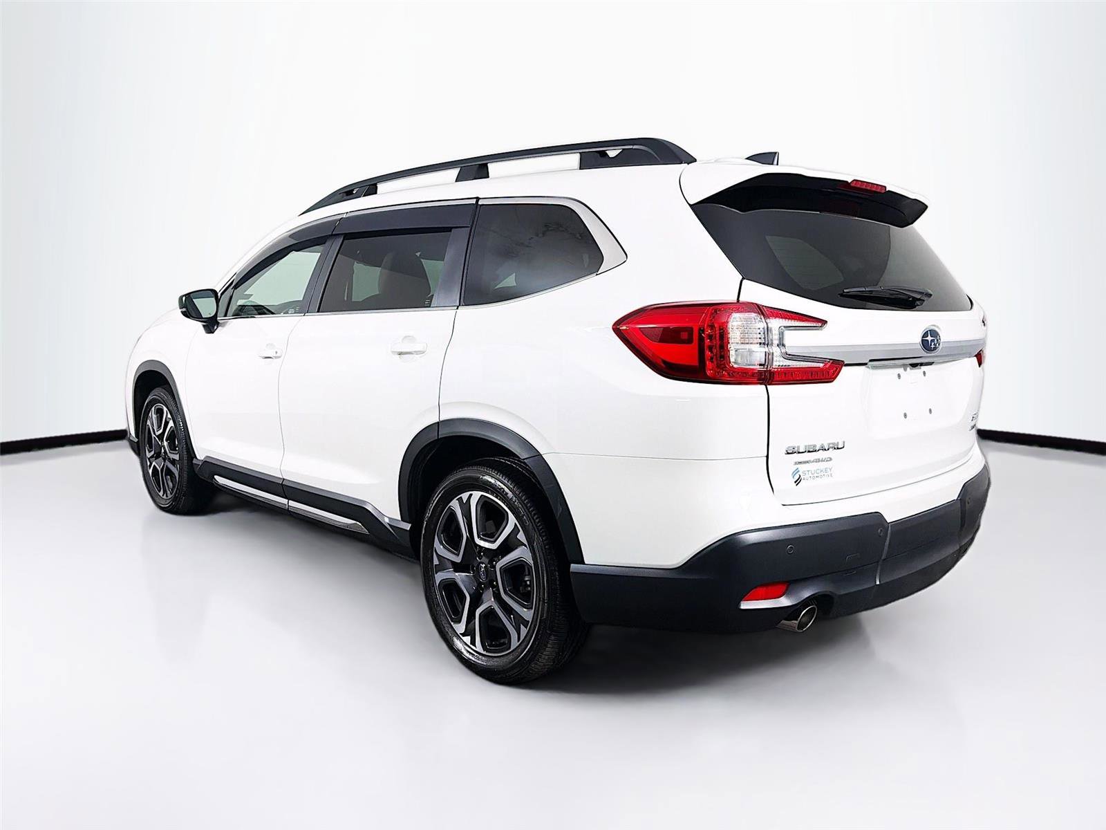 Certified 2024 Subaru Ascent Limited image 5