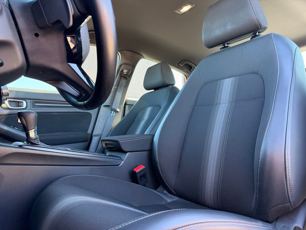 Used 2023 Honda Civic Sport image 24