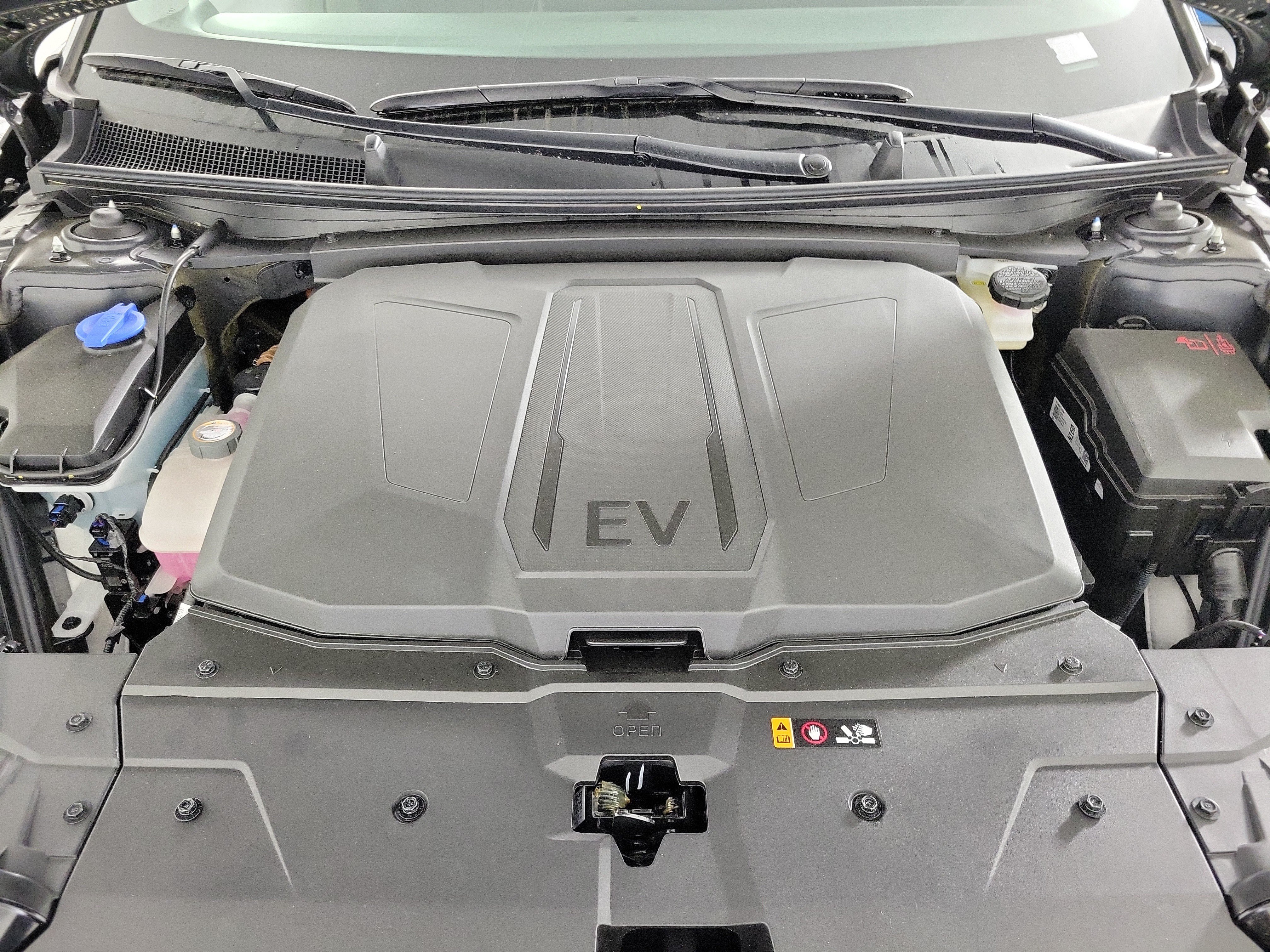 New 2026 Hyundai Ioniq 5 SEL AWD/4WD image 33