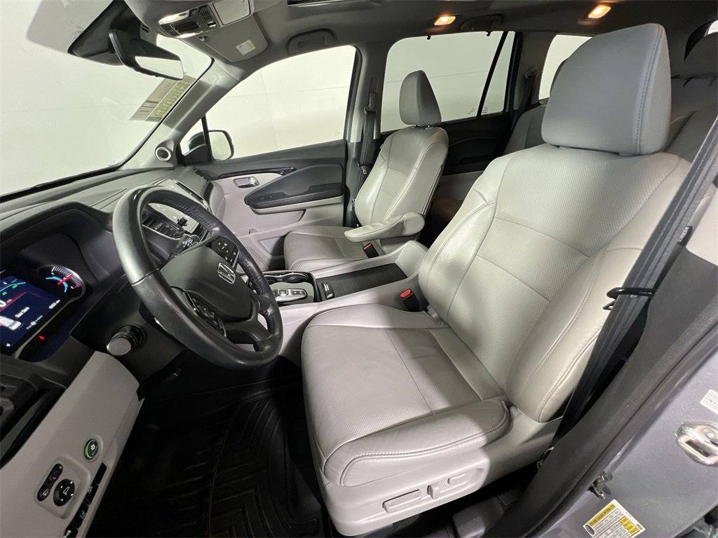 Used 2019 Honda Pilot Elite image 13