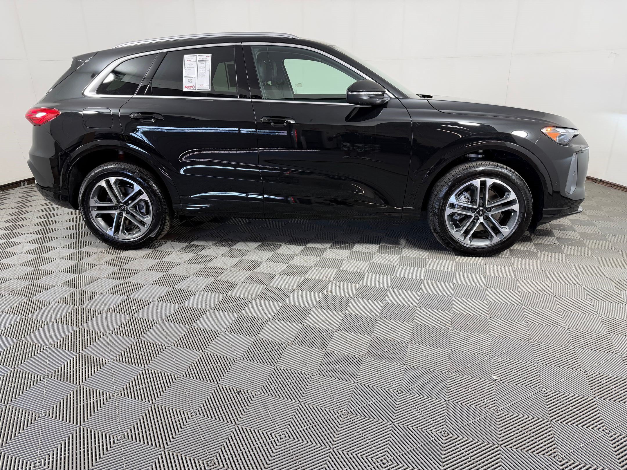 New 2026 Audi Q5 Premium AWD/4WD image 8