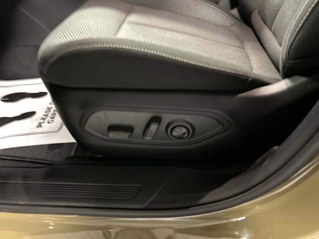 New 2026 Jeep Cherokee Laredo AWD/4WD image 11