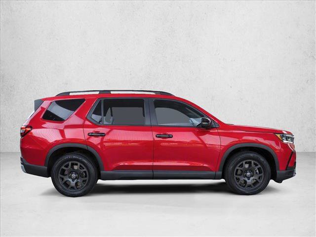 Certified 2023 Honda Pilot TrailSport image 8