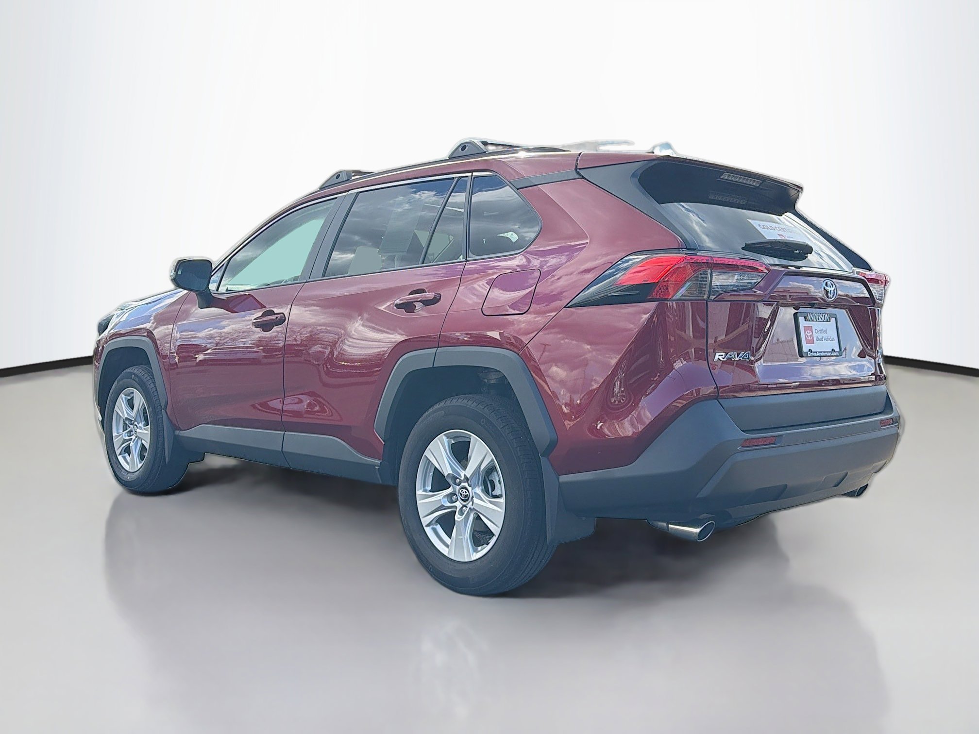 Used 2020 Toyota RAV4 XLE w/ Convenience Package image 13