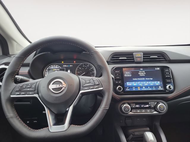 New 2025 Nissan Versa SR w/ Trunk Package image 14