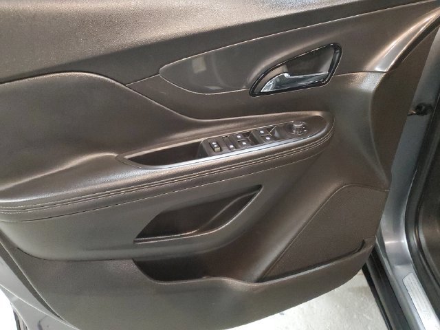 Used 2019 Buick Encore Preferred AWD/4WD image 12