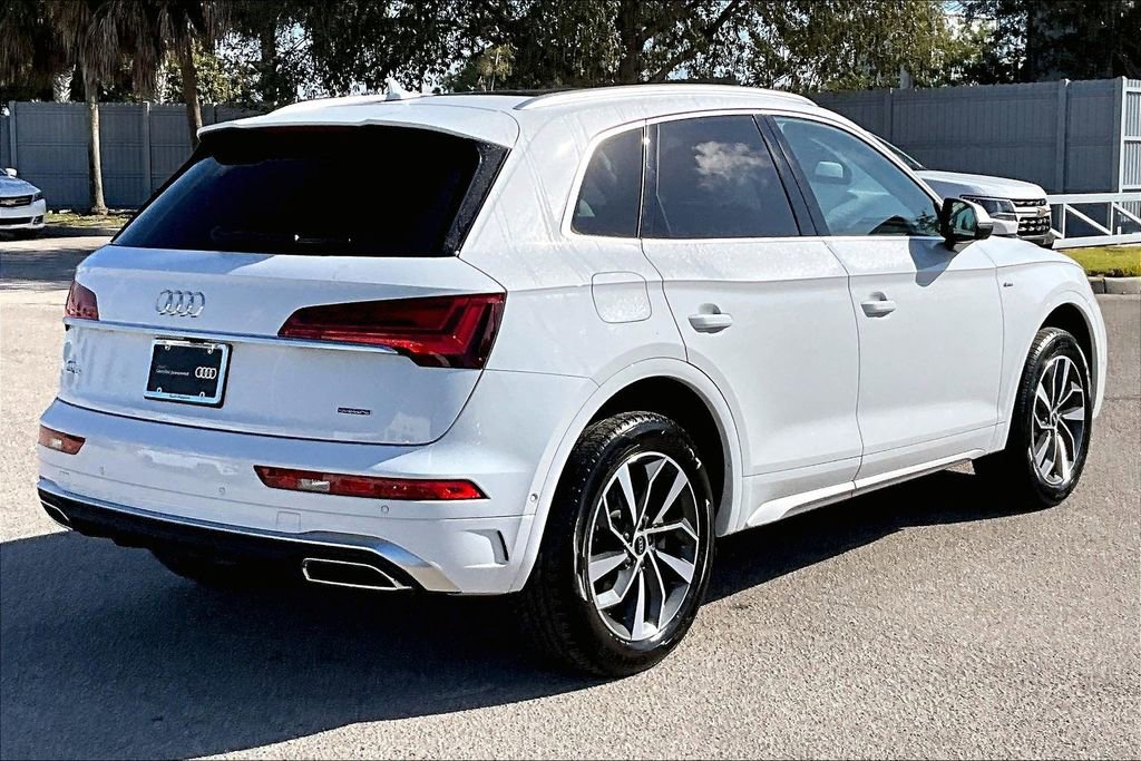 Certified 2023 Audi Q5 2.0T Prestige image 5