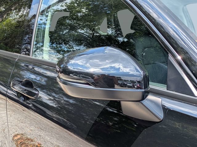 Used 2024 Honda HR-V EX-L image 10