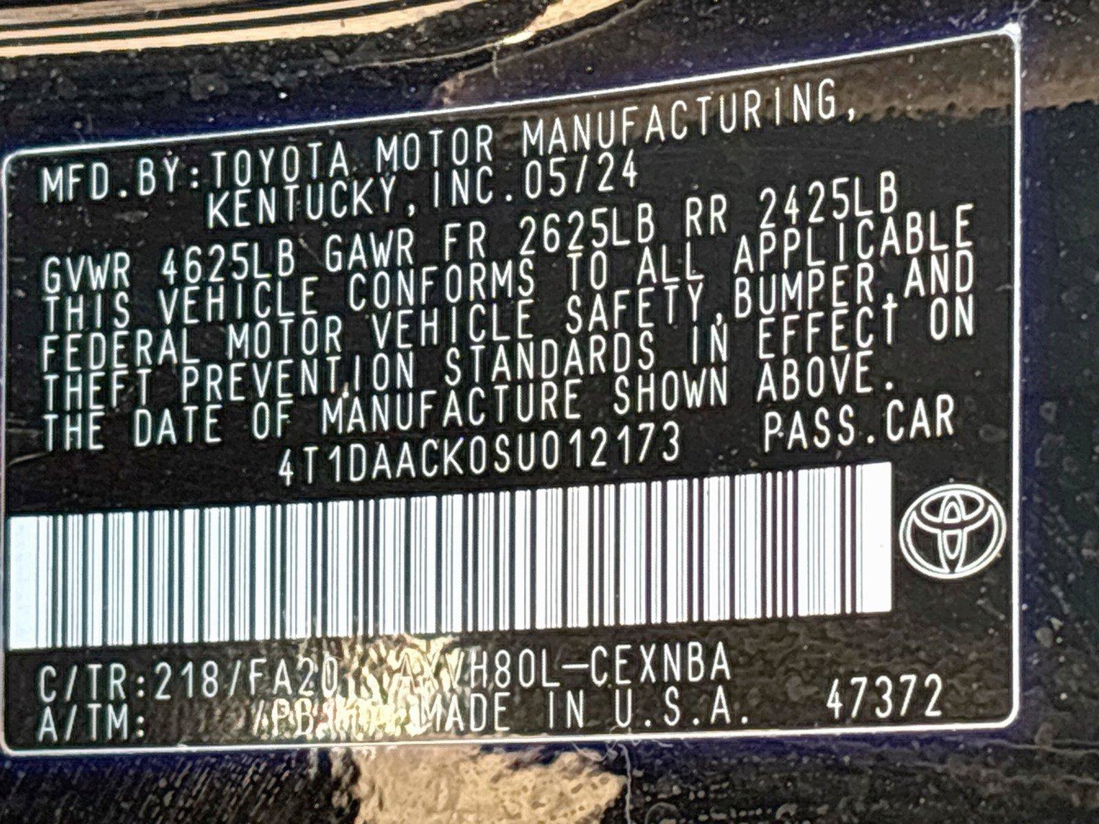 Used 2025 Toyota Camry LE FWD image 21