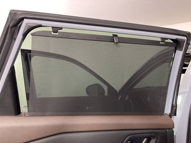 Used 2022 Nissan Rogue SL w/ SL Premium Package image 42