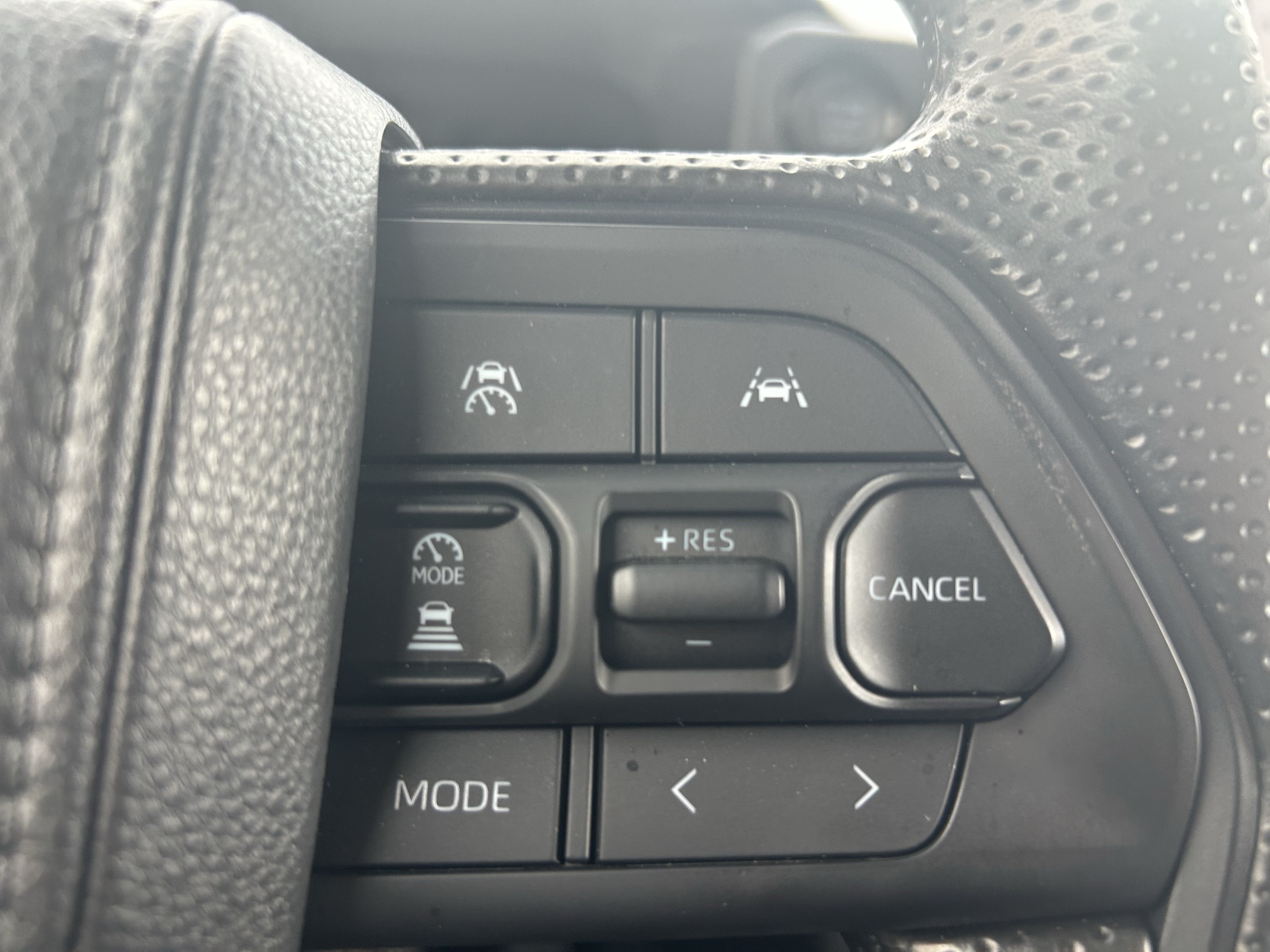 Certified 2025 Toyota Tacoma SR AWD/4WD image 23