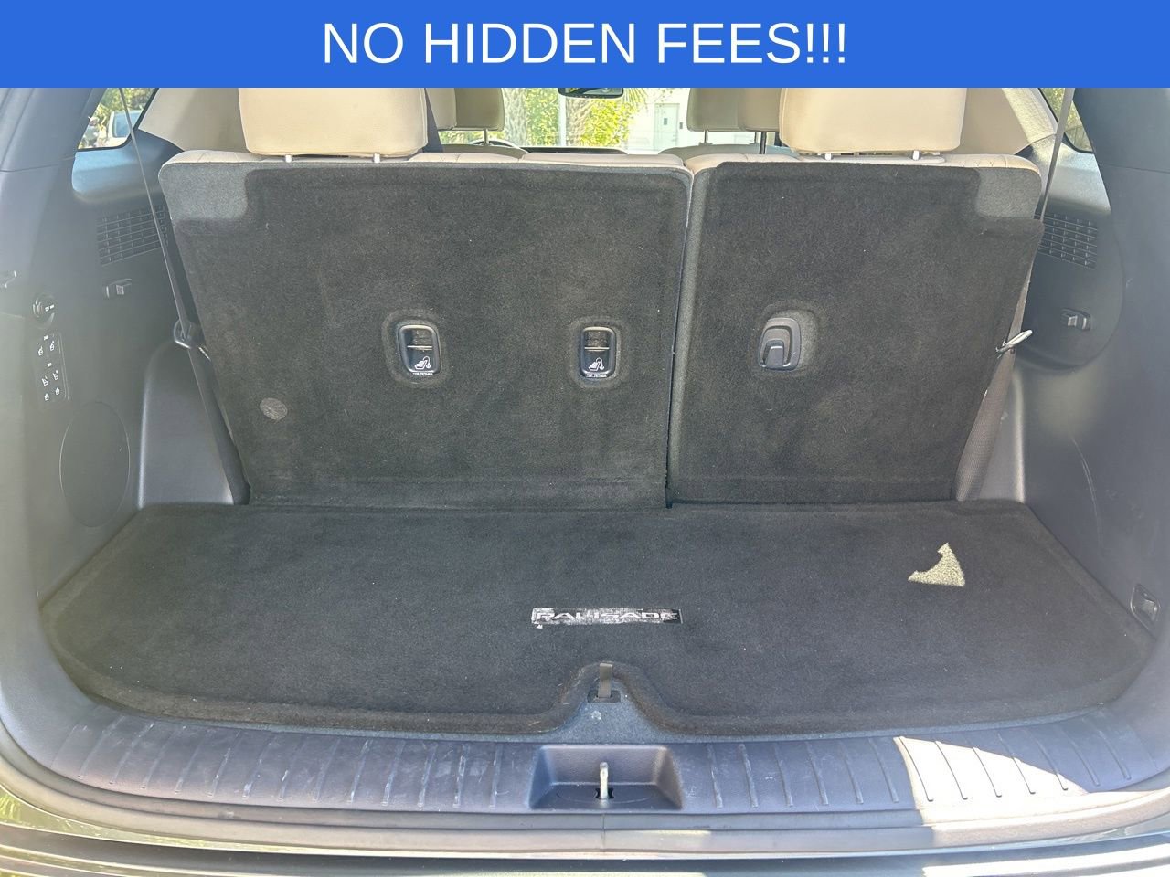 Used 2021 Hyundai Palisade SEL w/ Premium Package image 9