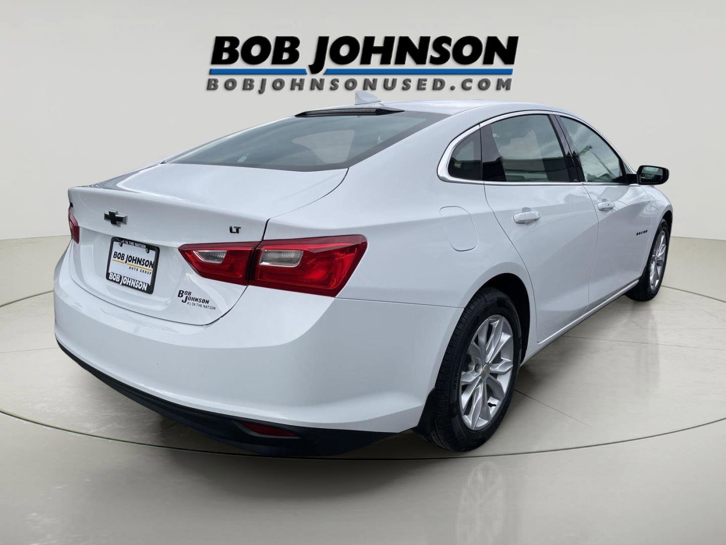 Used 2023 Chevrolet Malibu LT image 3