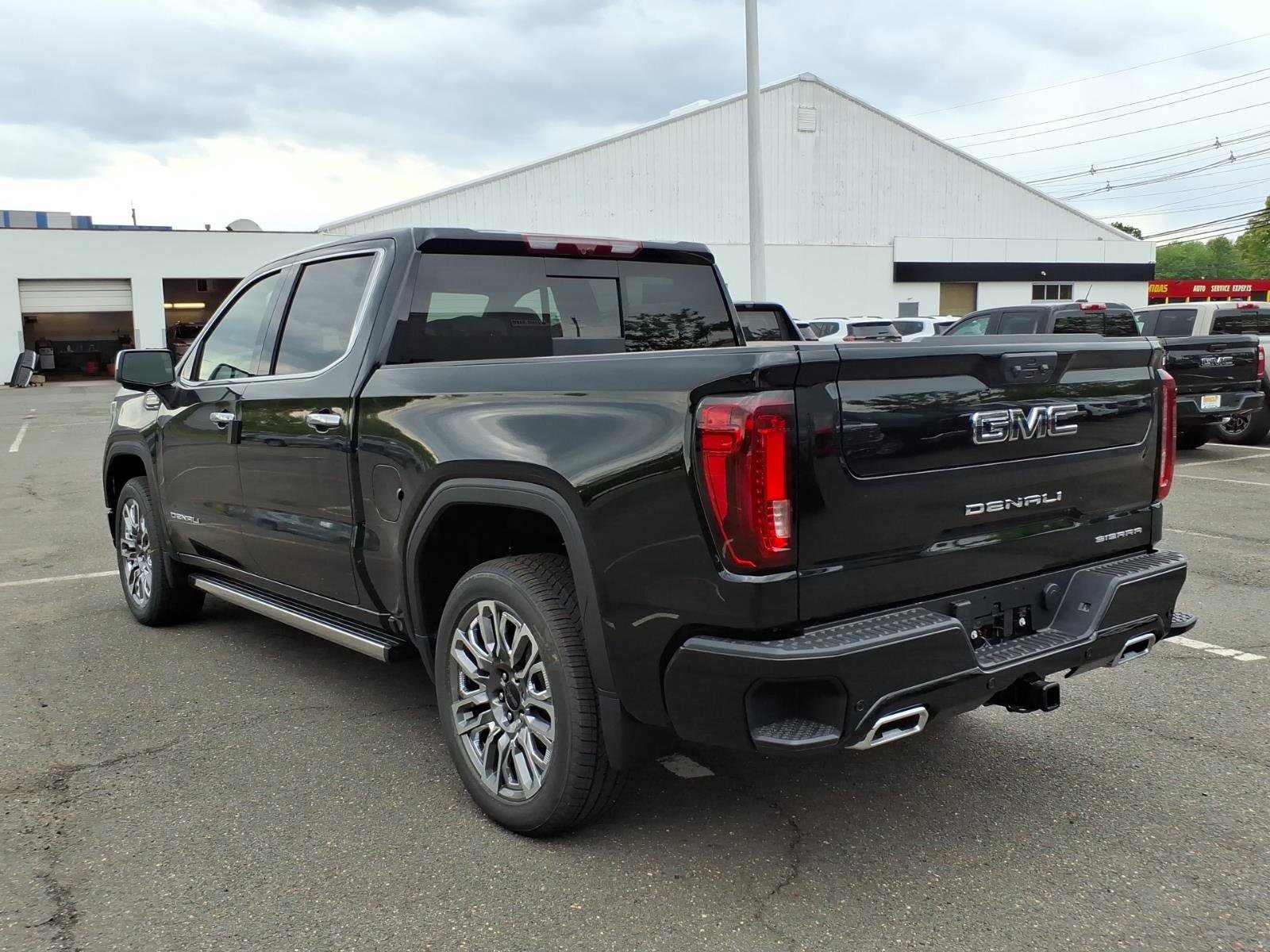 New 2026 GMC Sierra 1500 Denali Ultimate AWD/4WD image 4