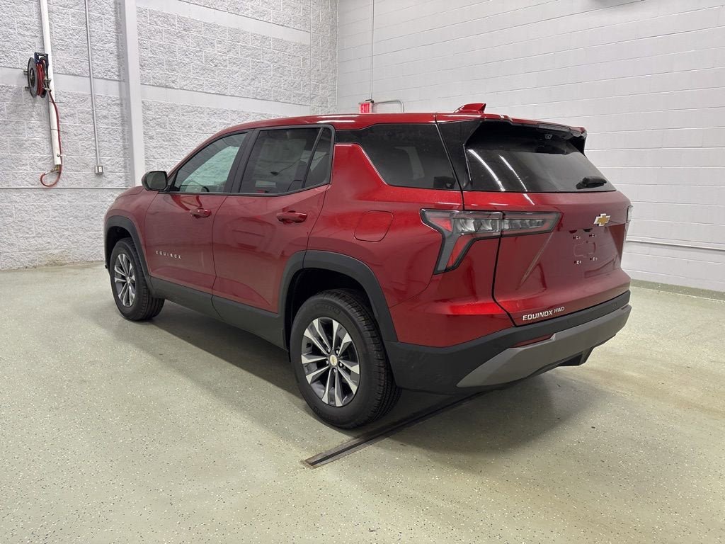 New 2026 Chevrolet Equinox LT w/ Convenience Package II AWD/4WD image 5