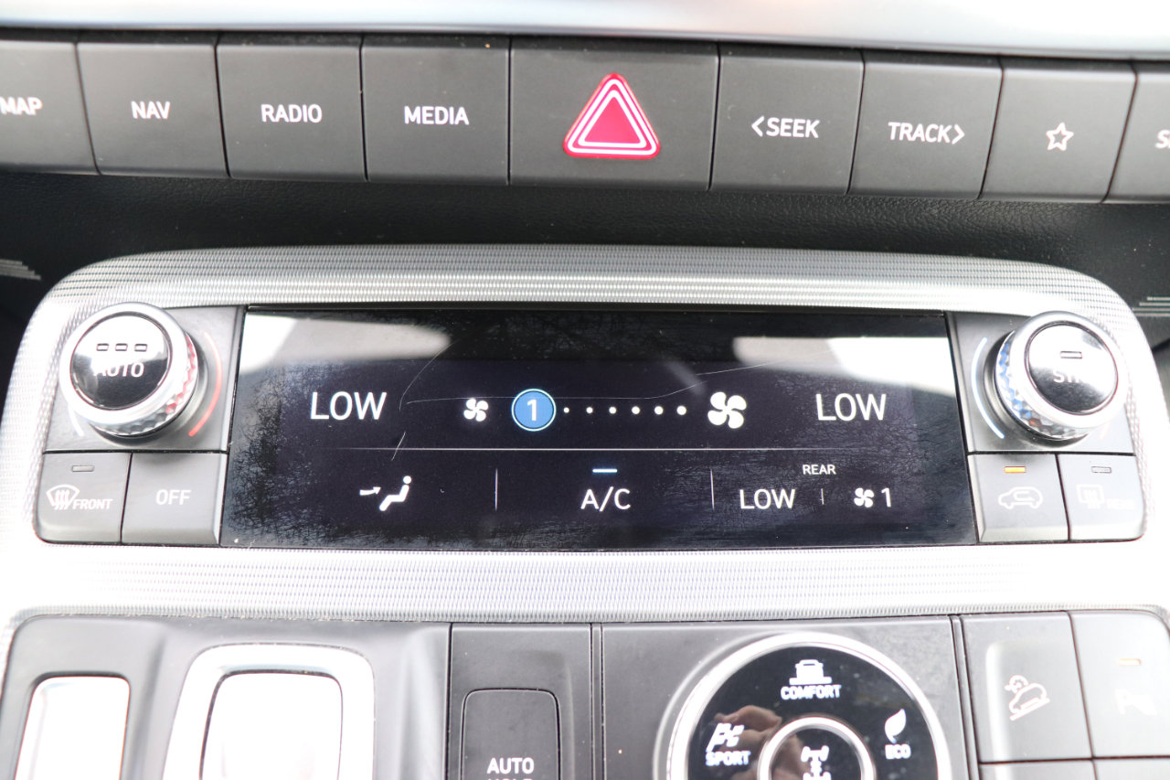 Used 2024 Hyundai Palisade Calligraphy image 54