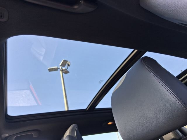 New 2025 Jeep Compass Latitude w/ Sun & Sound Group image 19