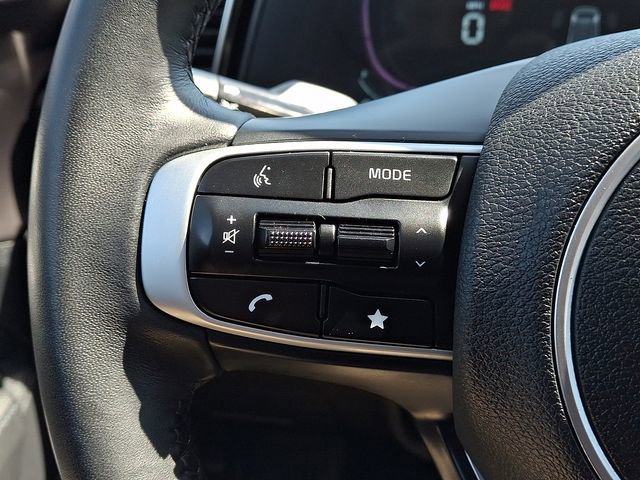 Certified 2025 Kia Sportage EX w/ Premium Package image 19