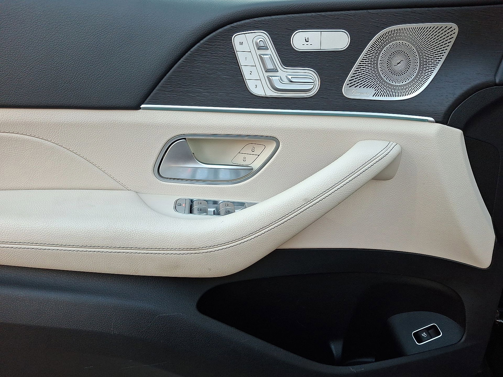 Used 2022 Mercedes-Benz GLE 350 4matic image 10