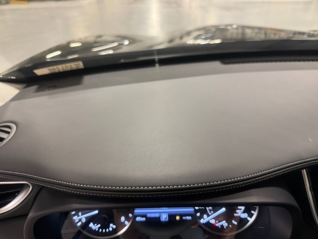 New 2025 INFINITI QX50 Luxe image 24