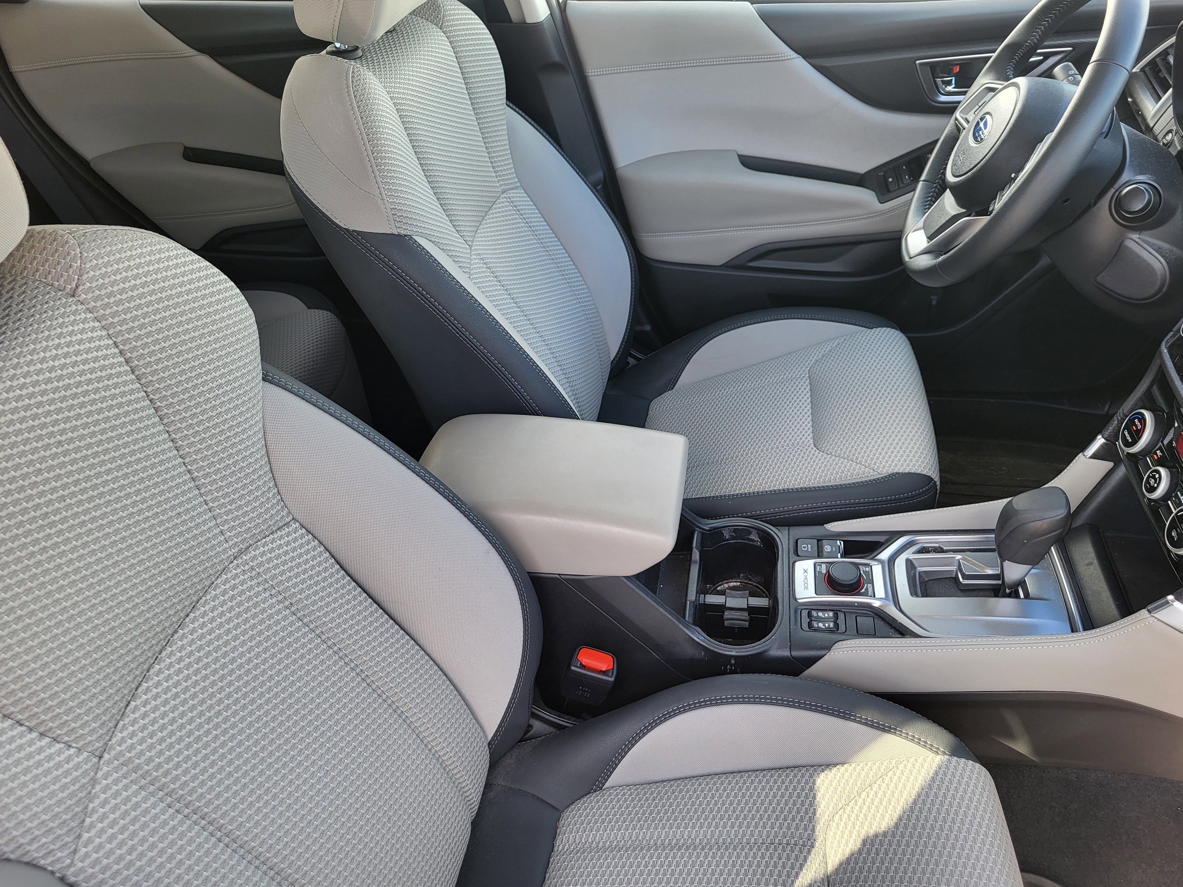 Used 2024 Subaru Forester Premium image 13