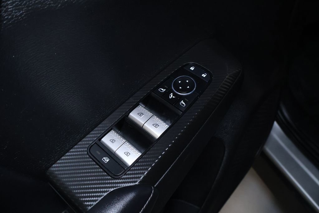 Used 2024 Mitsubishi Outlander SE image 12