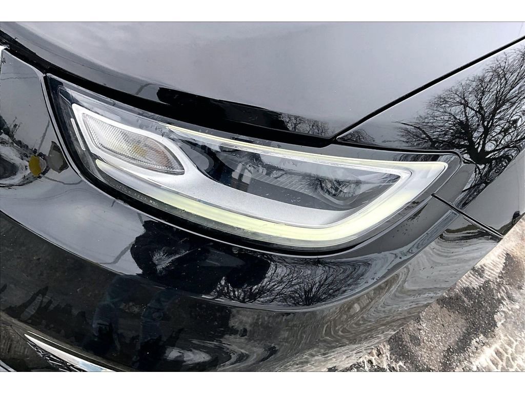 Certified 2025 Chrysler Pacifica Select image 34