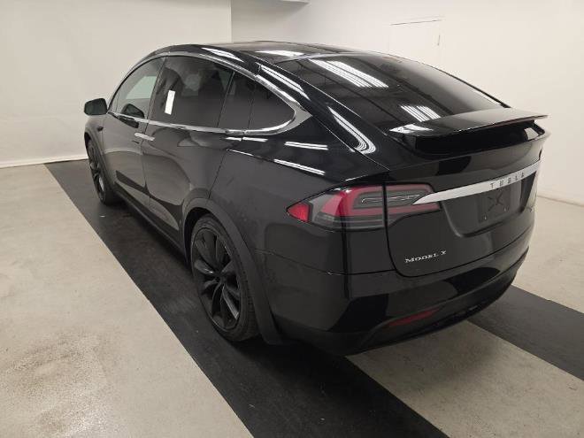 Used 2017 Tesla Model X P100D image 7