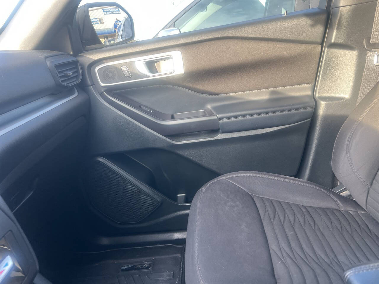Used 2020 Ford Explorer XLT RWD image 18