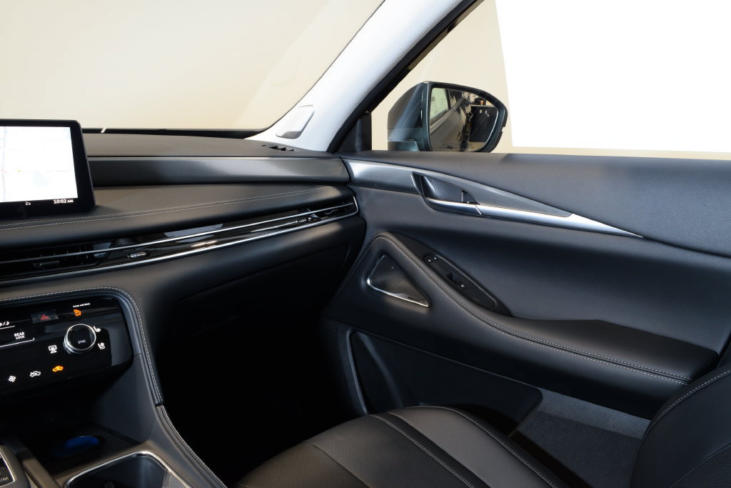 New 2027 INFINITI QX60 Luxe w/ Cargo Package AWD/4WD image 15