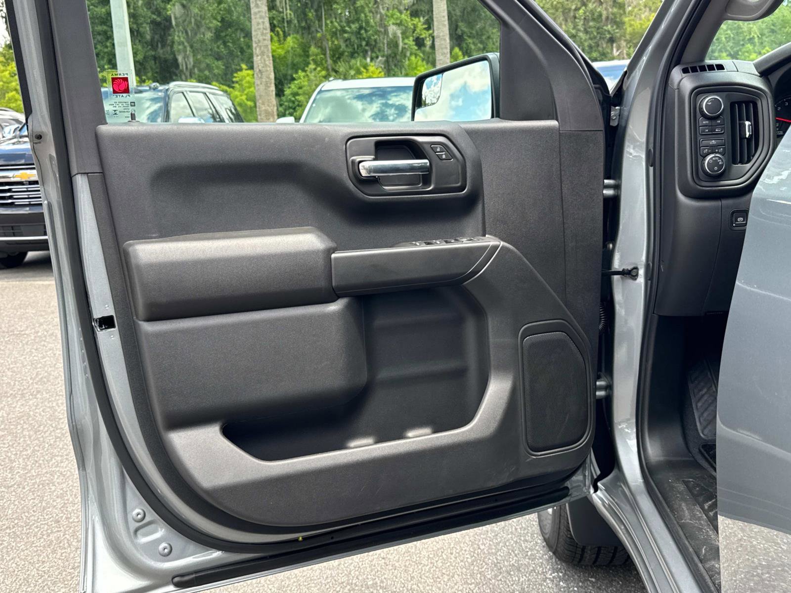 New 2025 Chevrolet Silverado 1500 Custom image 13