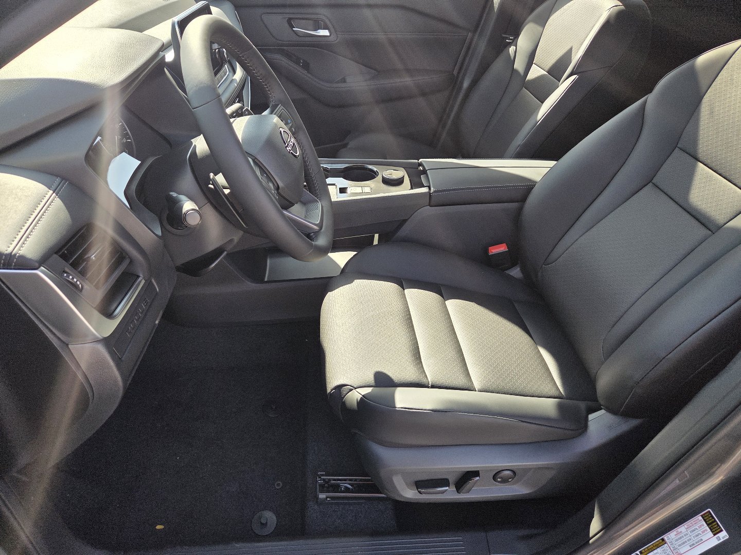 New 2027 Nissan Rogue Dark Armor AWD/4WD image 28